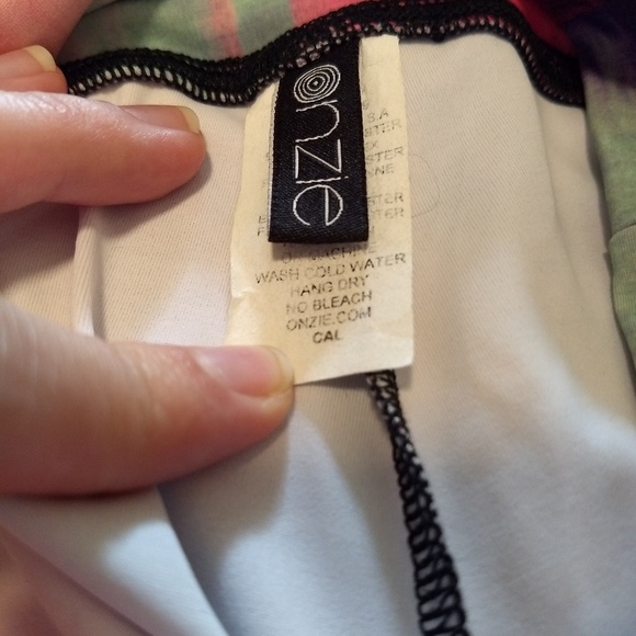 NWOT Onzie Yoga Pants - Picture 4 of 6